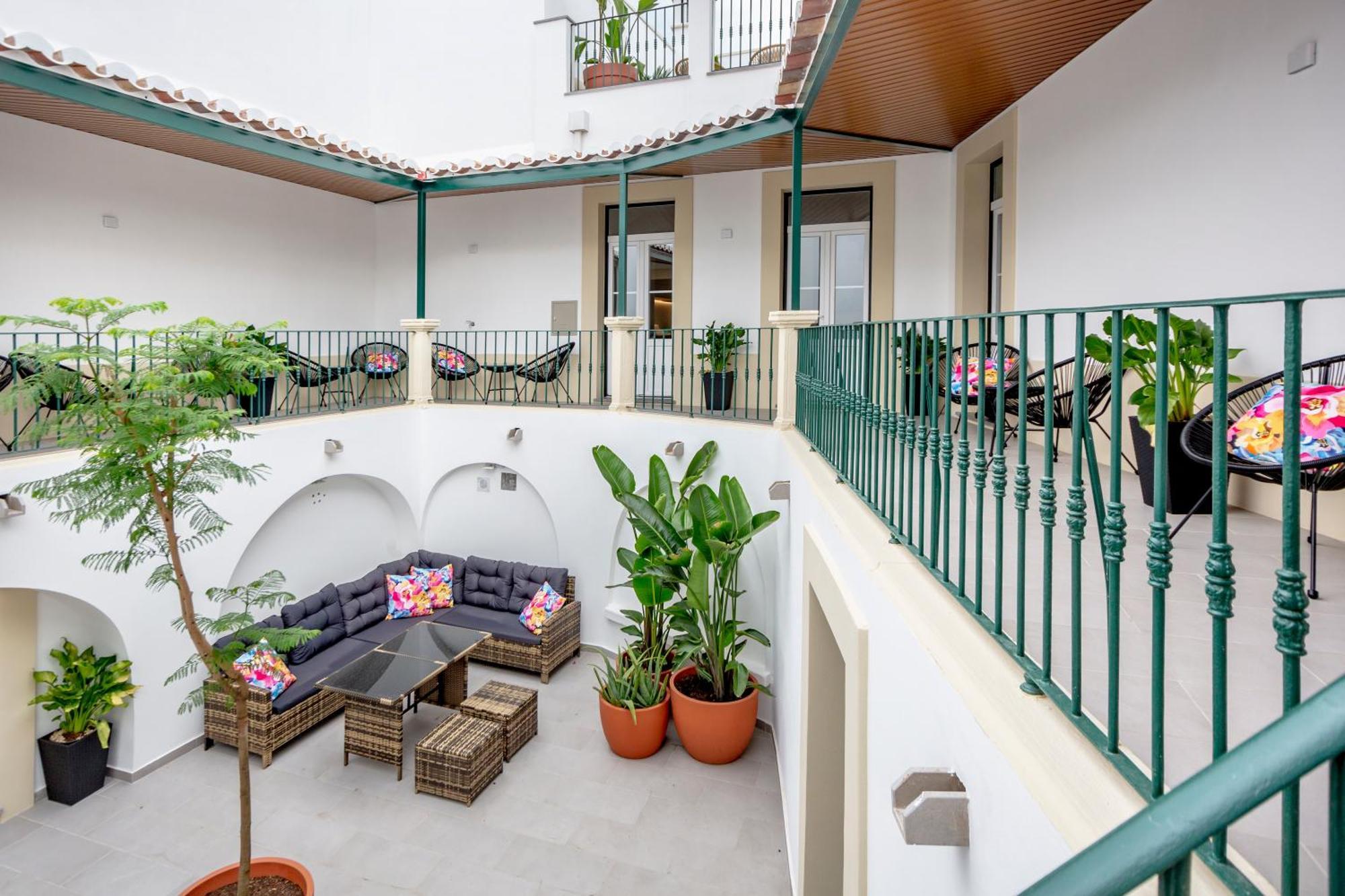 Guest House Jacaranda Фаро Екстериор снимка