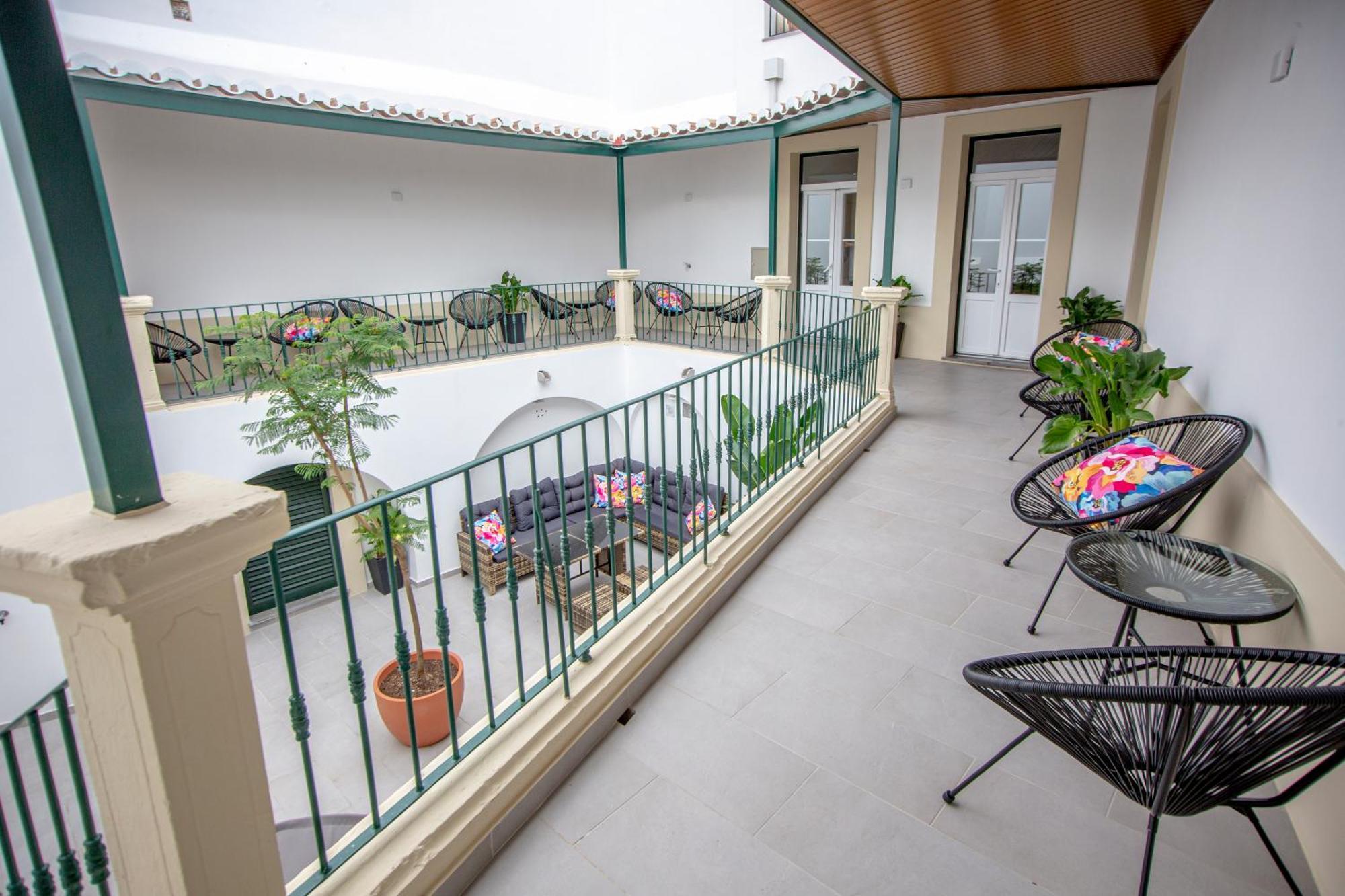 Guest House Jacaranda Фаро Екстериор снимка